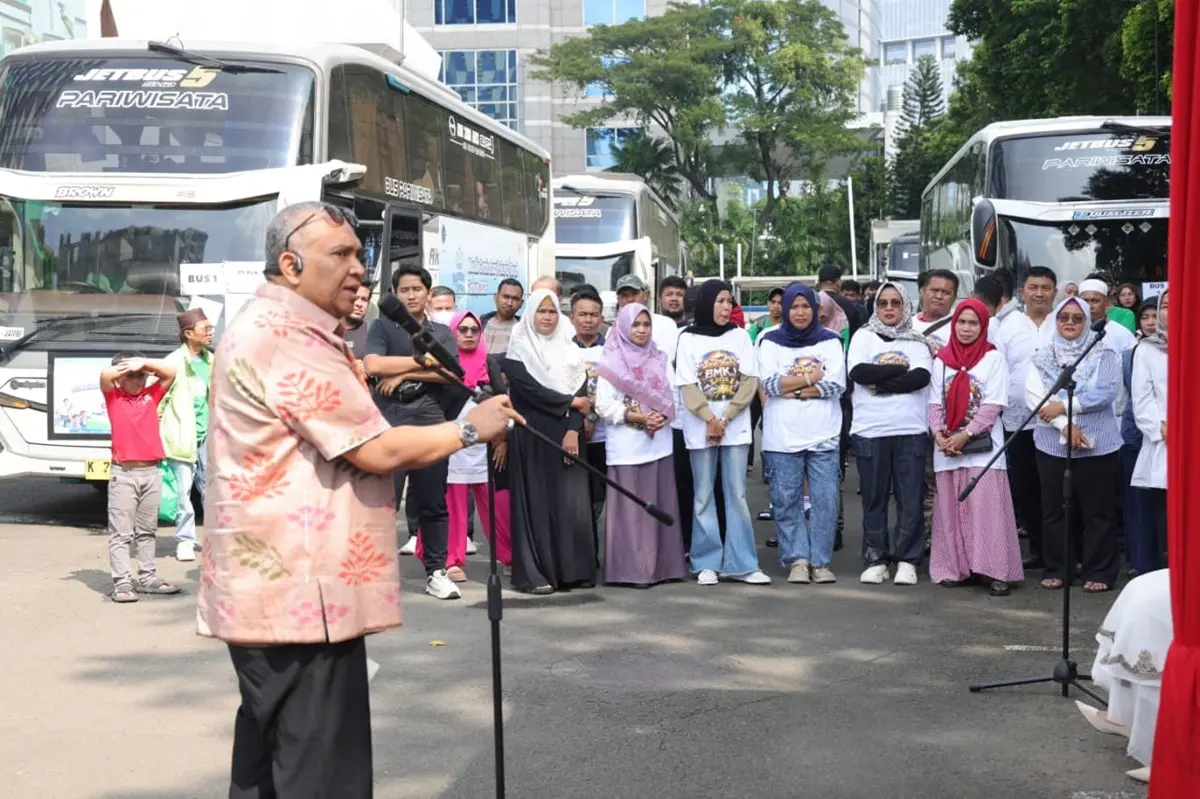 Mudik Lebih Aman dan Nyaman, Wamenaker: Pekerja Layak Dapat Apresiasi Nyata