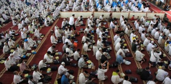 Kemenhaj Jajaki Sistem Pendaftaran Haji Tanpa Antrean