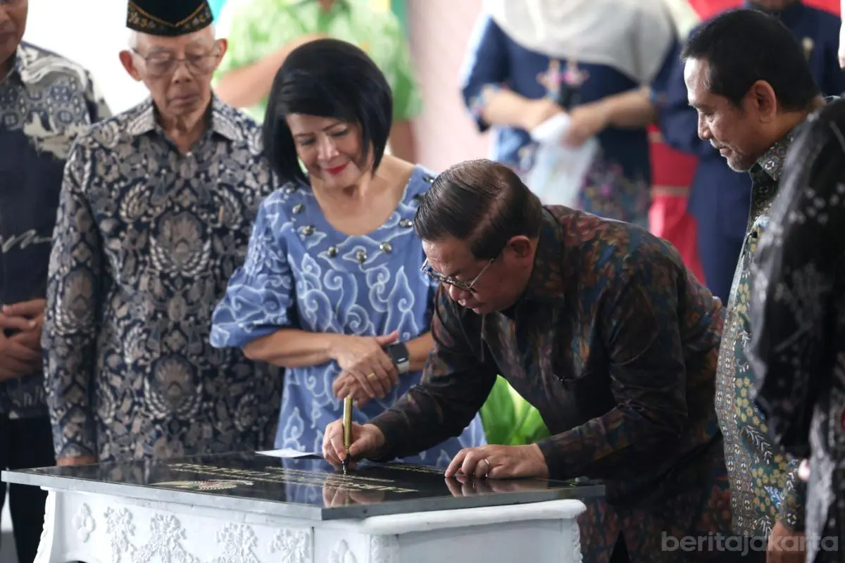 Resmikan Labschool Ciracas, Pram Komitmen Perluas Akses Pendidikan
