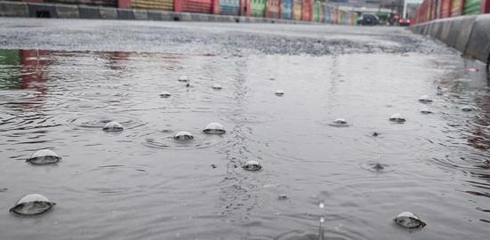 Hujan Ringan Diperkirakan Basahi Jakarta Sore Ini