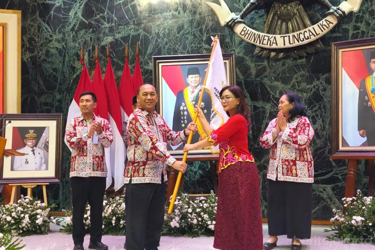 Sekda Uus Lepas Kontingen Pesparawi DKI Menuju Manokwari