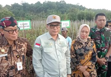 Wamentan Akan Terus Meningkatkan SDM dalam Transformasi Teknologi untuk Akselerasi Pertanian di Sorong