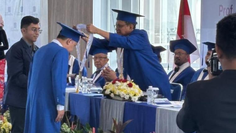 Universitas Paramadina Kukuhkan Prof. Ahmad Azmy sebagai Guru Besar