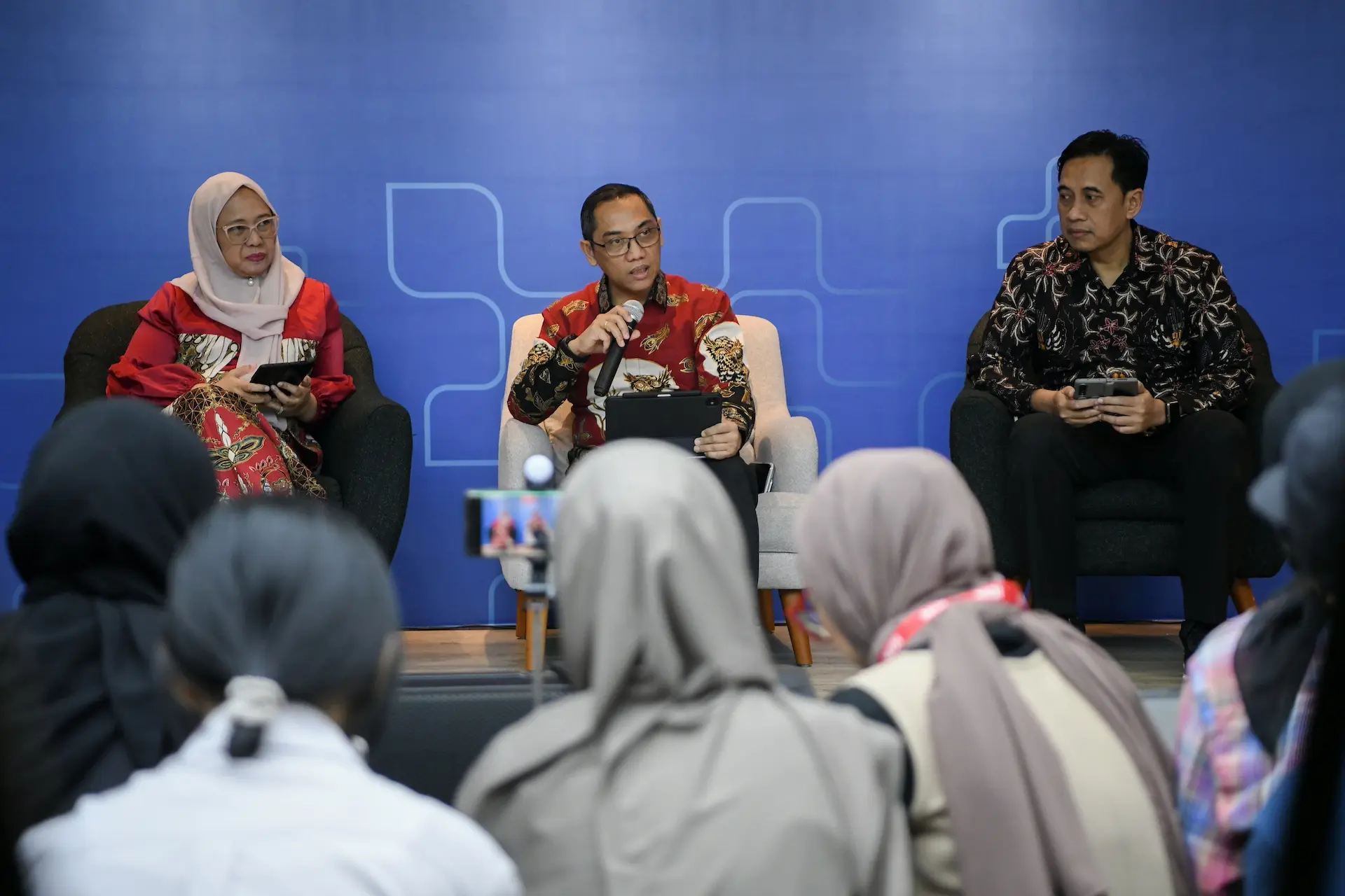 Kemkomdigi Periksa PSE World Coin dan World ID untuk Lindungi Data Warga