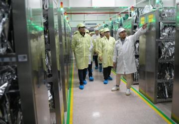 Nezar Patria: Industri Manufaktur Segeralah Adopsi AI atau Tertinggal