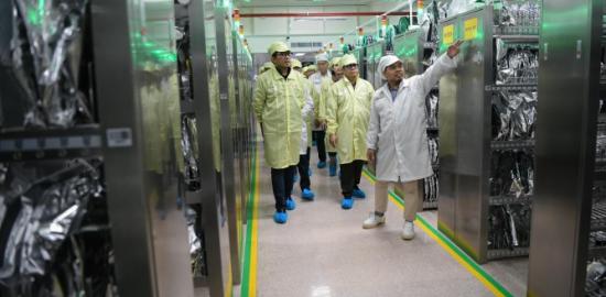 Nezar Patria: Industri Manufaktur Segeralah Adopsi AI atau Tertinggal