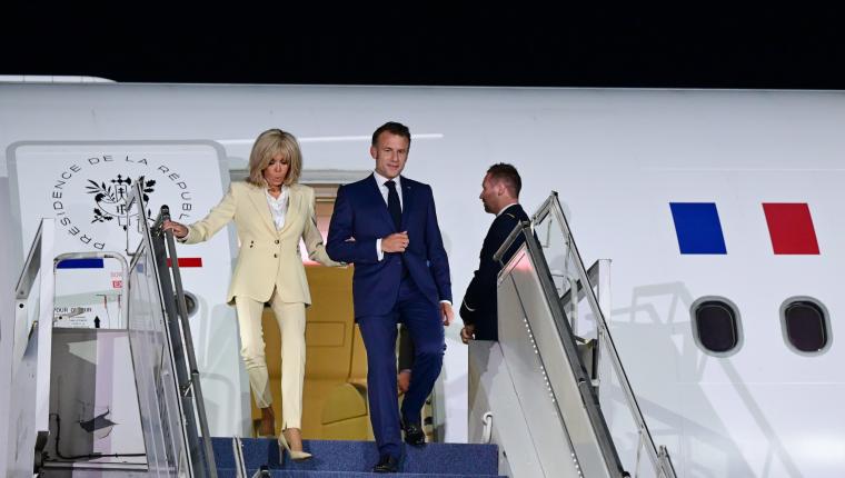Presiden Macron Tiba di Jakarta, Apresiasi Keindahan Indonesia