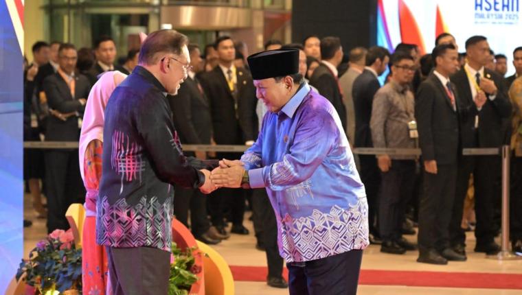Presiden Prabowo Hadiri Gala Dinner KTT ke-46 ASEAN