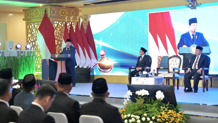 Presiden Prabowo Umumkan Kenaikan Gaji Hakim 280 Persen