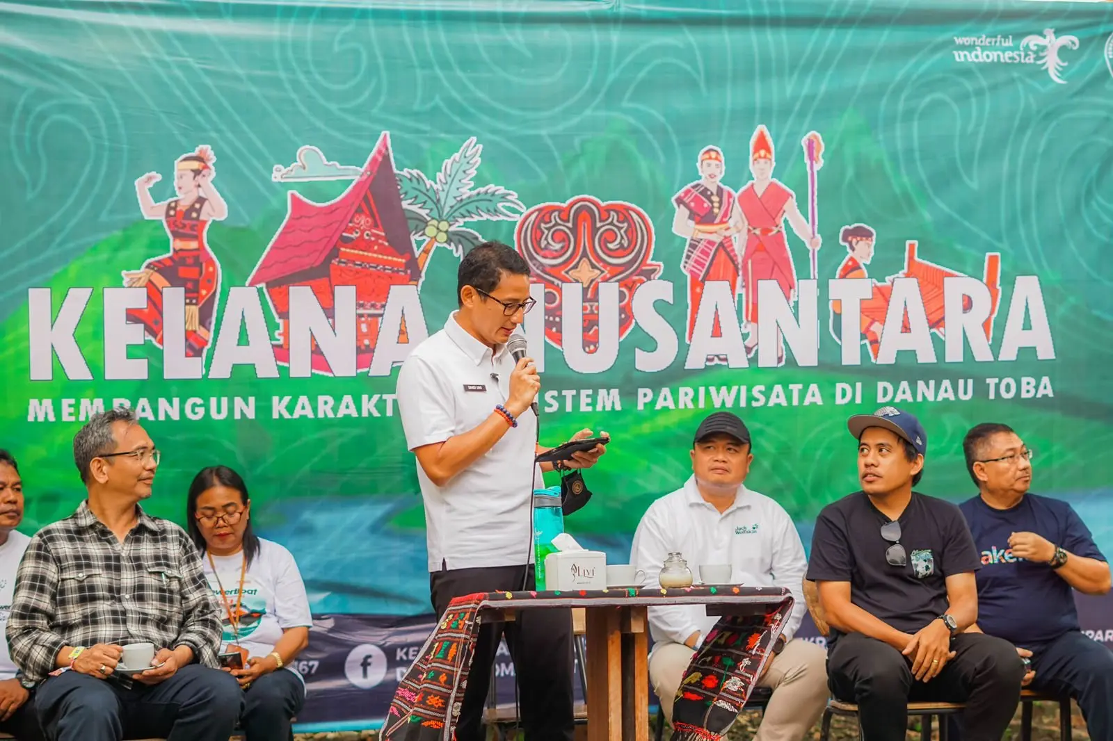 Sandiaga Uno Terus Tingkatkan Kriya Kabupaten Toba Demi Wujudkan Target 4,4 Juta Lapangan Kerja