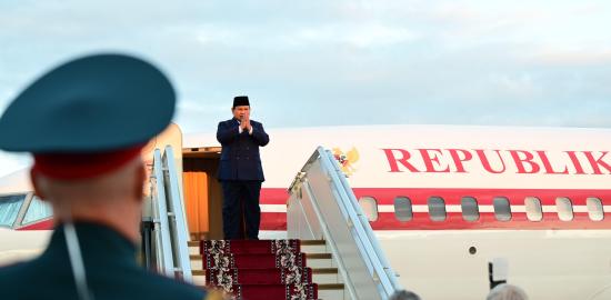 Usai Kunjungan Kenegaraan ke St. Petersburg, Presiden Prabowo Bertolak Kembali ke Tanah Air