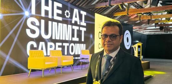 Wamenkomdigi Nezar Hadiri AI Summit London 2025