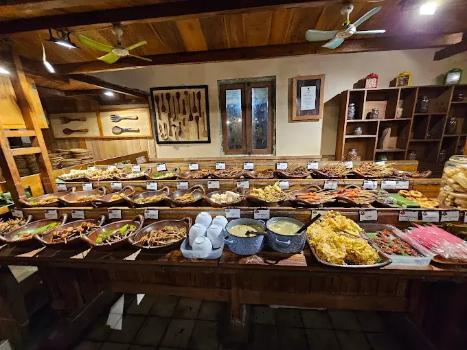 Warung Klangenan: Angkringan Modern yang Nyaman dan Terjangkau di Yogyakarta
